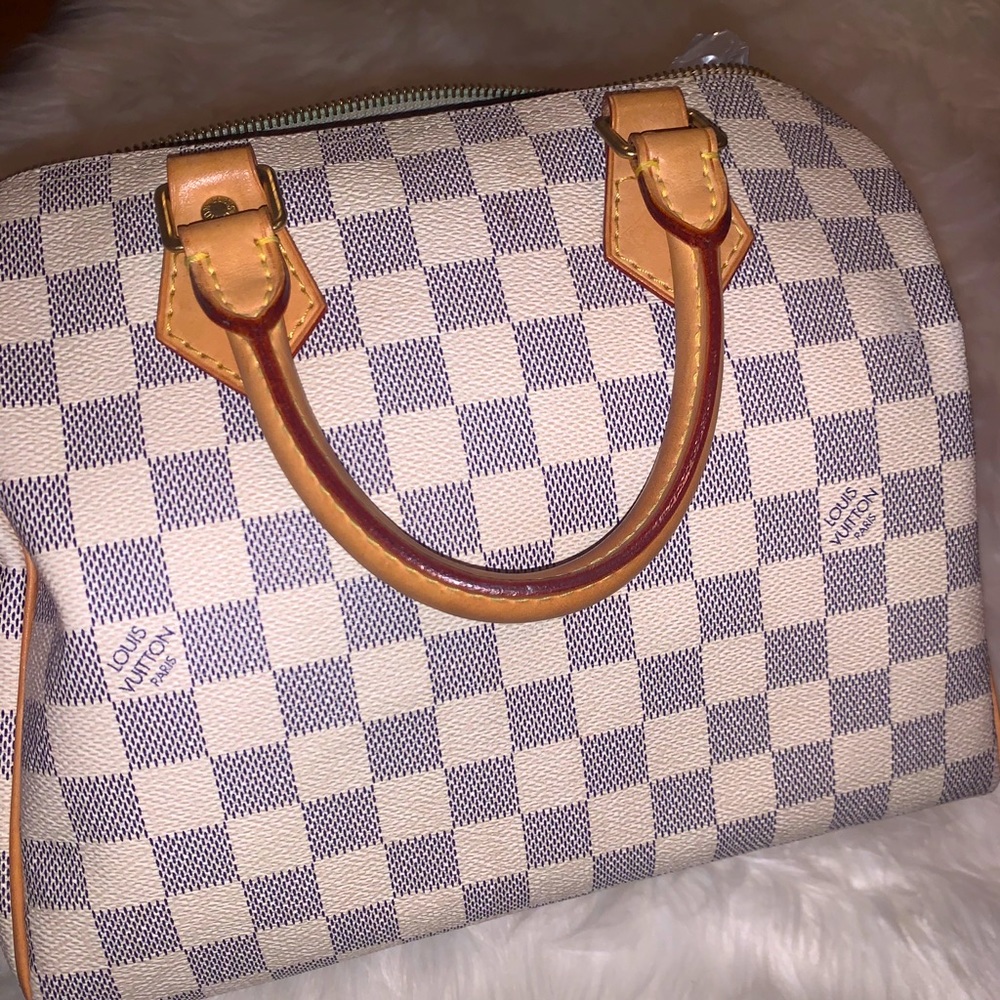 Louis Vuitton speedy 25
